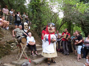 Festa Major de Sant Daniel 2017 - La font d'en Pericot. Explicaci&oacute; de la llegenda i ballada de la sardana
