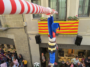 Festes de Primavera de Girona 2017. Penjada del Tarl&agrave;. El preg&oacute;