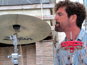 Festival de Guitarra 2017. Actuaci&oacute; de 13th Magic Skull a la pla&ccedil;a del Pou Rod&oacute;