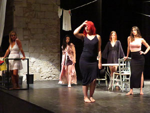 FITAG 2017 - Espectacle 'Un barret de copa', coproducci&oacute; FITAG17 Girona (Catalunya) i Szczecin (Pol&ograve;nia)