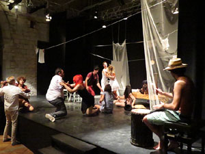 FITAG 2017 - Espectacle 'Un barret de copa', coproducci&oacute; FITAG17 Girona (Catalunya) i Szczecin (Pol&ograve;nia)