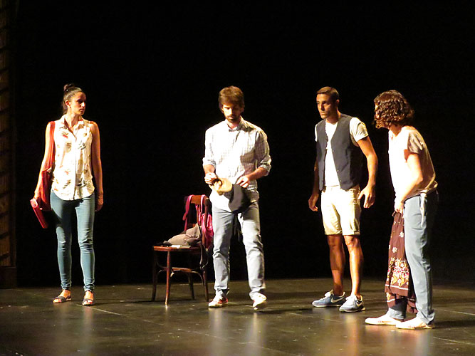 FITAG 2017 - Espectacle inaugural al Teatre Municipal de Girona: Guantanamera, de la companyia El Mirall de Blanes