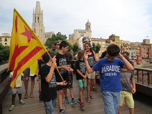 Arribada a Girona de la Flama del Canig&oacute; 2017