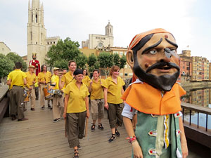 Arribada a Girona de la Flama del Canig&oacute; 2017