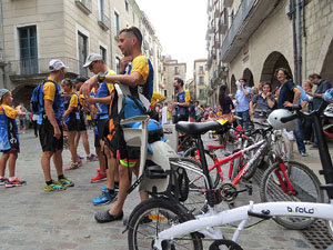 Arribada a Girona de la Flama del Canig&oacute; 2017