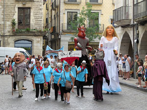 Arribada a Girona de la Flama del Canig&oacute; 2017