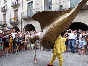 Arribada a Girona de la Flama del Canig&oacute; 2017