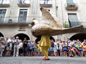 Arribada a Girona de la Flama del Canig&oacute; 2017