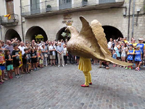 Arribada a Girona de la Flama del Canig&oacute; 2017