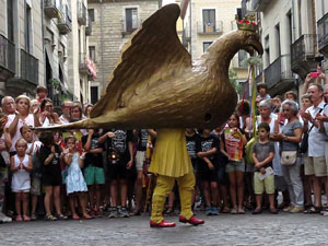 Arribada a Girona de la Flama del Canig&oacute; 2017