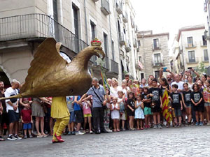 Arribada a Girona de la Flama del Canig&oacute; 2017