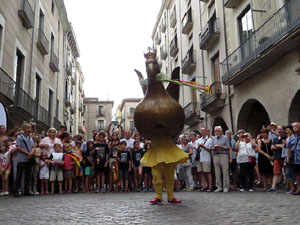 Arribada a Girona de la Flama del Canig&oacute; 2017