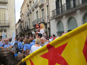 Arribada a Girona de la Flama del Canig&oacute; 2017