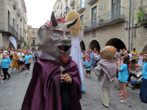 Arribada a Girona de la Flama del Canig&oacute; 2017