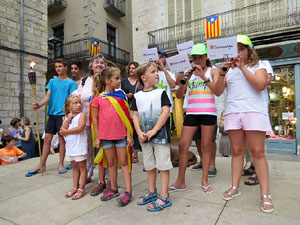 Arribada a Girona de la Flama del Canig&oacute; 2017