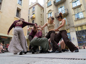 inund'ART 2017. Espectacles musicals i de dansa a la pla&ccedil;a Mercaders