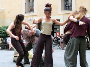 inund'ART 2017. Espectacles musicals i de dansa a la pla&ccedil;a Mercaders