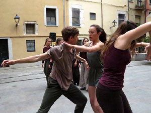 inund'ART 2017. Espectacles musicals i de dansa a la pla&ccedil;a Mercaders