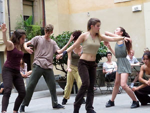 inund'ART 2017. Espectacles musicals i de dansa a la pla&ccedil;a Mercaders