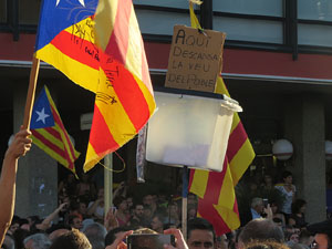 Manifestaci&oacute; 'Rep&uacute;blica!' pels carrers de la ciutat i el Parc de la Devesa