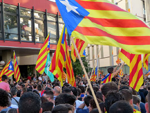 Manifestaci&oacute; 'Rep&uacute;blica!' pels carrers de la ciutat i el Parc de la Devesa