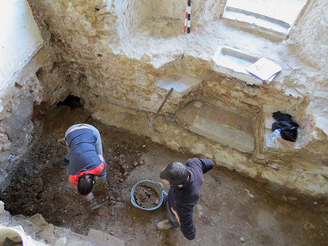 Excavaci&oacute; per sota del nivell del carrer