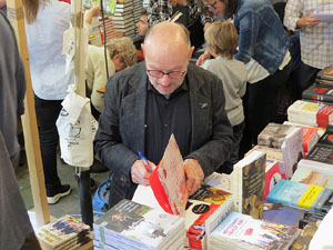 Sant Jordi 2017 a la Llibreria Geli. Signatures de llibres