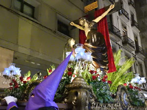 Setmana Santa 2017 a Girona. Process&oacute; del Sant Enterrament