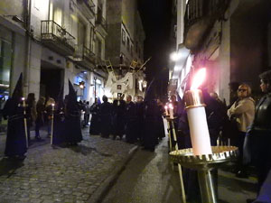 Setmana Santa 2017 a Girona. Process&oacute; del Sant Enterrament