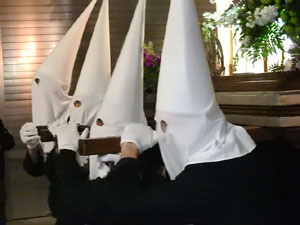 Setmana Santa 2017 a Girona. Process&oacute; del Sant Enterrament