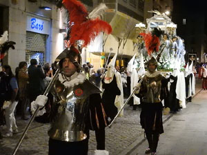 Setmana Santa 2017 a Girona. Process&oacute; del Sant Enterrament