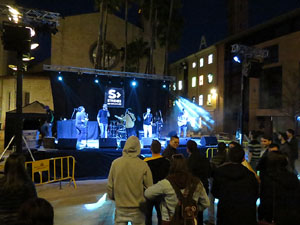 Festival Strenes 2017. Actuaci&oacute; del grup The Cuit's a la pla&ccedil;a de Santa Susanna del Mercadal