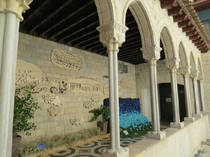 Temps de Flors 2017. Muntatges florals al espais de Caixaf&ograve;rum, a l'edifici de la Fontana d'Or