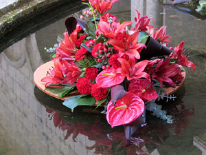 Temps de Flors 2017. Muntatges florals als claustres de la Catedral