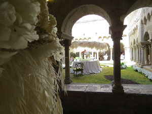 Temps de Flors 2017. Muntatges florals al claustre de Sant Pere de Galligants