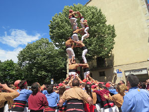 Temps de Flors 2017. Diada Castellera a la pla&ccedil;a de Sant Feliu amb els Marrecs de Salt, els Xics de Granollers, i els Xiquets de Reus