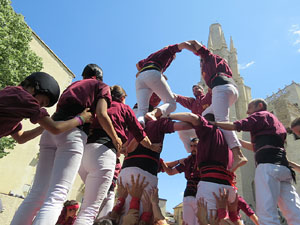 Temps de Flors 2017. Diada Castellera a la pla&ccedil;a de Sant Feliu amb els Marrecs de Salt, els Xics de Granollers, i els Xiquets de Reus