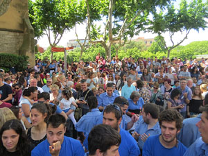 Temps de Flors 2017. Diada Castellera a la pla&ccedil;a de Sant Feliu amb els Marrecs de Salt, els Xics de Granollers, i els Xiquets de Reus