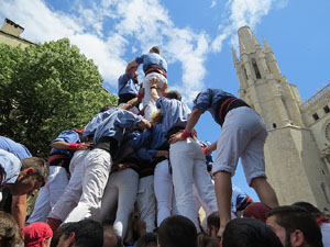 Temps de Flors 2017. Diada Castellera a la pla&ccedil;a de Sant Feliu amb els Marrecs de Salt, els Xics de Granollers, i els Xiquets de Reus