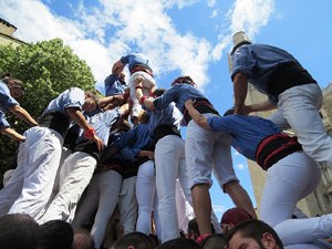 Temps de Flors 2017. Diada Castellera a la pla&ccedil;a de Sant Feliu amb els Marrecs de Salt, els Xics de Granollers, i els Xiquets de Reus