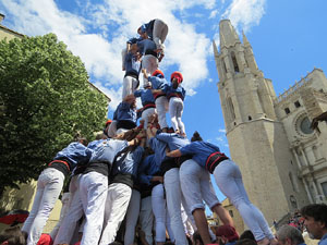 Temps de Flors 2017. Diada Castellera a la pla&ccedil;a de Sant Feliu amb els Marrecs de Salt, els Xics de Granollers, i els Xiquets de Reus