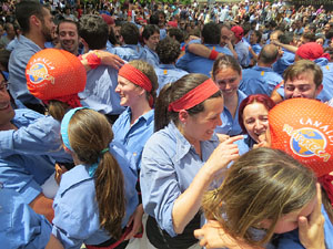 Temps de Flors 2017. Diada Castellera a la pla&ccedil;a de Sant Feliu amb els Marrecs de Salt, els Xics de Granollers, i els Xiquets de Reus