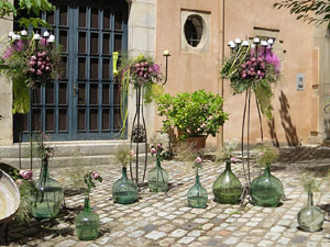 Temps de Flors 2017. Muntatges, instal&middot;lacions i exposicions florals a diversos indrets