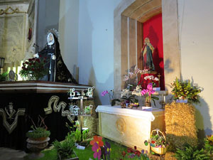 Temps de Flors 2017. Instal&middot;lacions i muntatges florals als diversos espais de l'Esgl&eacute;sia dels Dolors