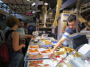 Temps de Flors 2017. Nit de Flors i Sabors al Mercat del Lleó