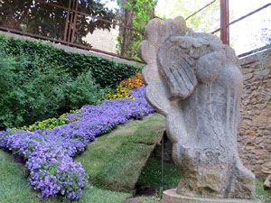 Temps de Flors 2017. Instal&middot;lacions i decoracions florals als diversos espais del Passeig Arqueol&ograve;gic