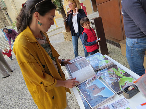 Lara Pujol en un moment de la presentaci&oacute;