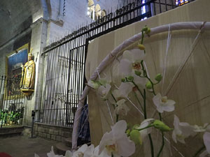 Temps de Flors 2017. Decoracions florals a l'interior de la nau gòtica de Sant Feliu