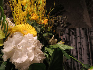 Temps de Flors 2017. Decoracions florals als baixos de l'edifici de les Sarraïnes