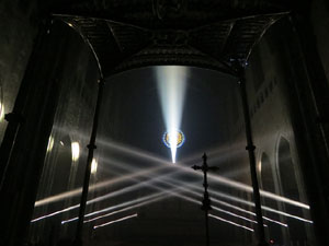 Transfiguració de la nau. Espectacle de llum i música a la nau gòtica de la Catedral de Girona